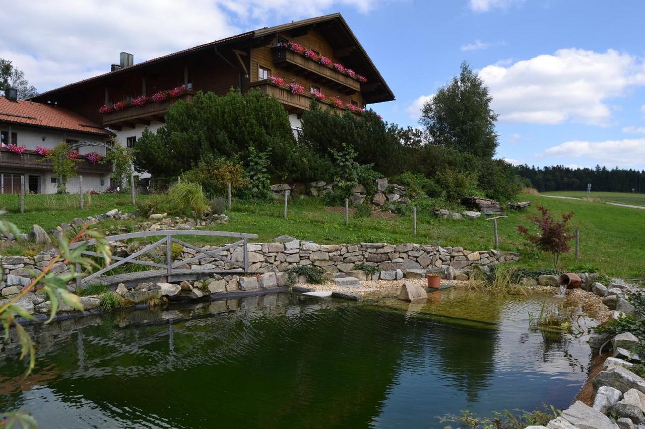豪岑堡 Berggasthof Sonnenalm酒店 外观 照片